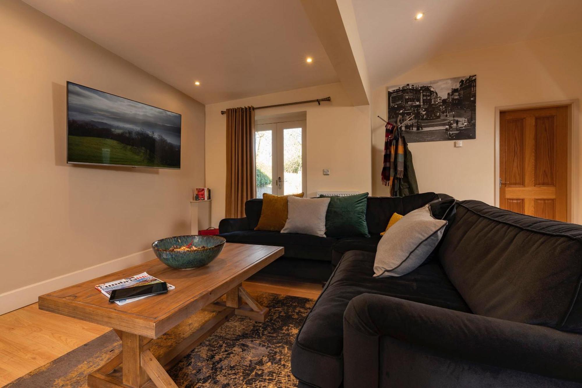 Lodge House - Windermere - Private Garden Bagian luar foto